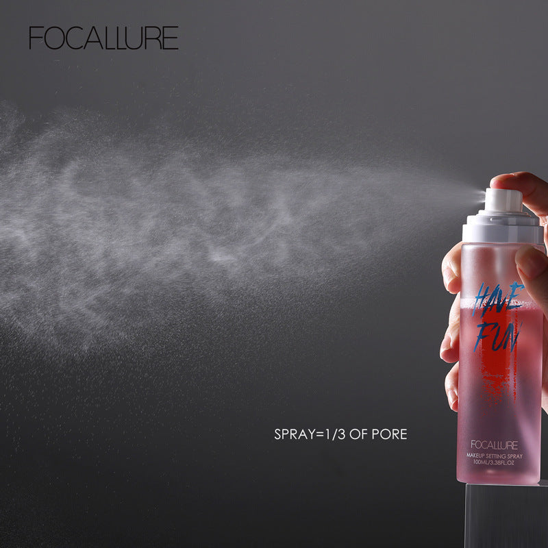 Long-Lasting Makeup Mist Spray